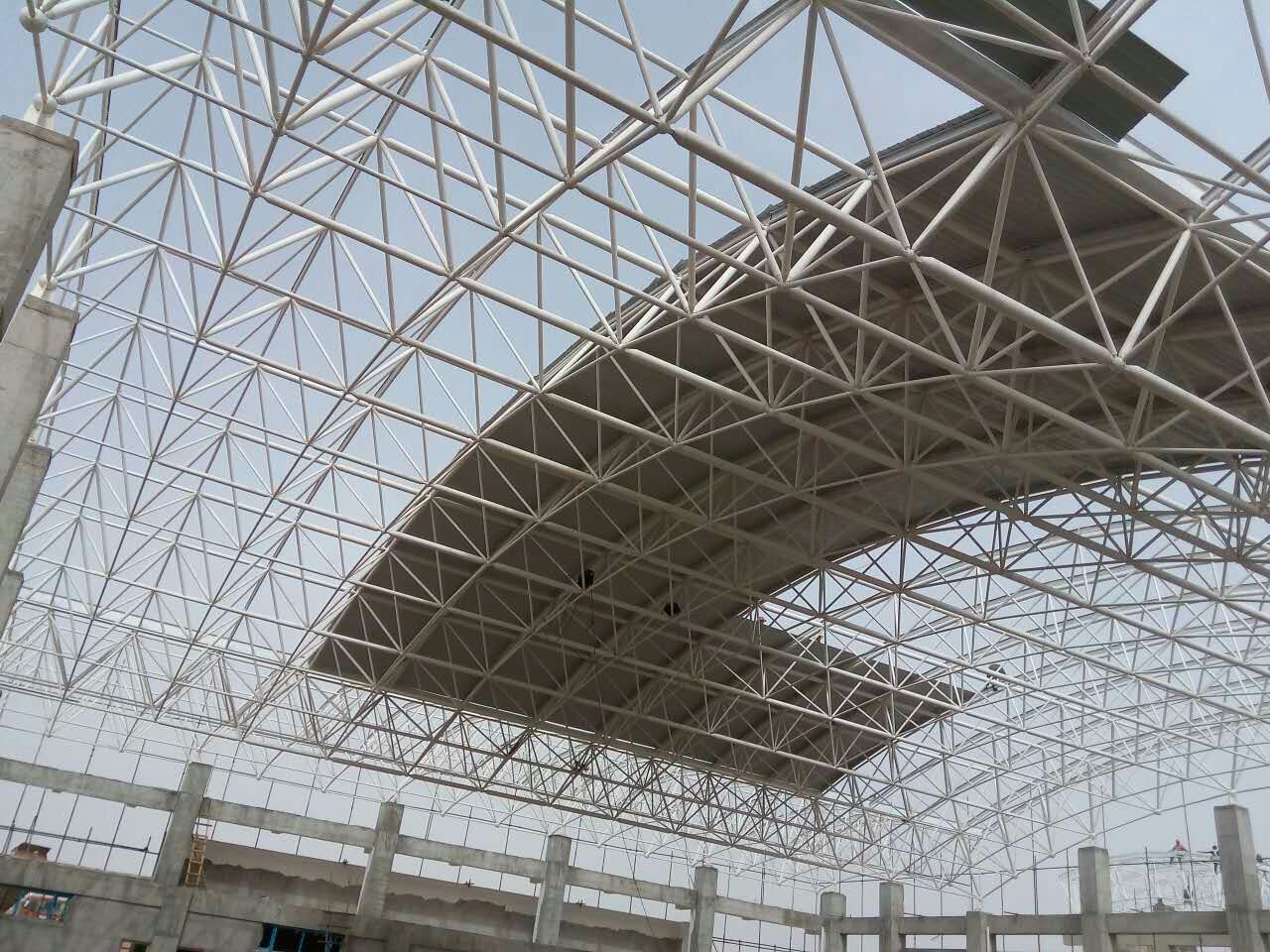 湖州青岛一汽网架